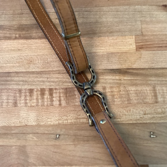 Narrow Brown Leather Belt with Metal Horseshoe Buckle Adjustable Small - Picture 2 of 4